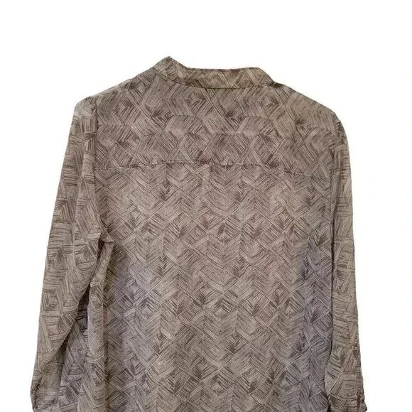 Banana Republic Women's Tan & White Poly Chiffon Sheer Blouse - Picture 5 of 8